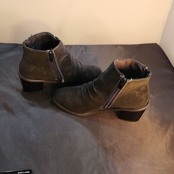 ROCKOMI WOMENS ANKLE  COMFORT CHUNKY HEEL ANKLE with ZIPPER BOOTIE - Picture 8 of 14